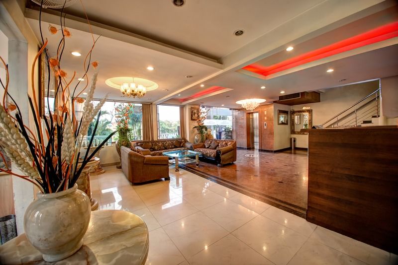 אמריצר Hotel Pr Residency מראה חיצוני תמונה