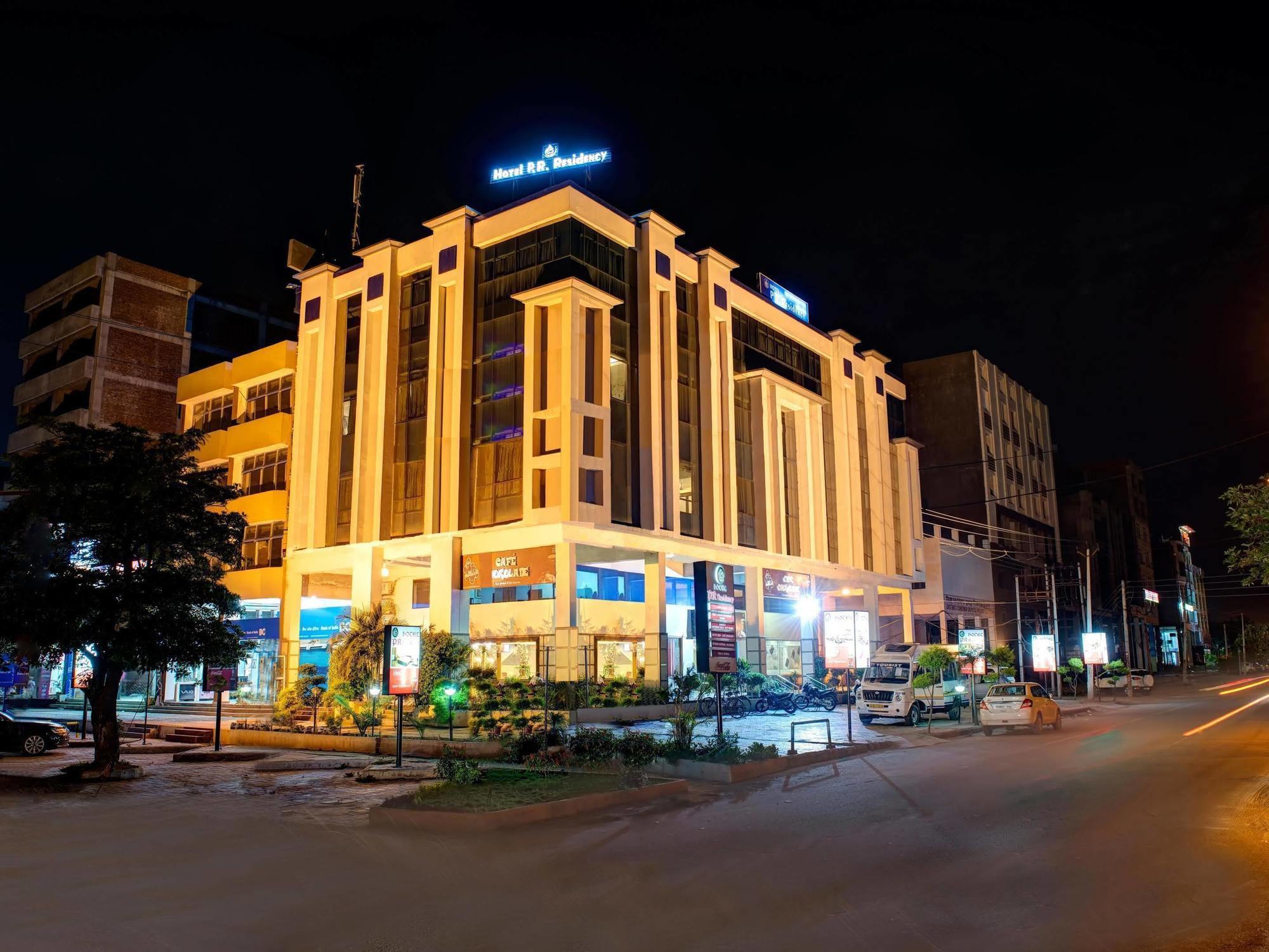 אמריצר Hotel Pr Residency מראה חיצוני תמונה